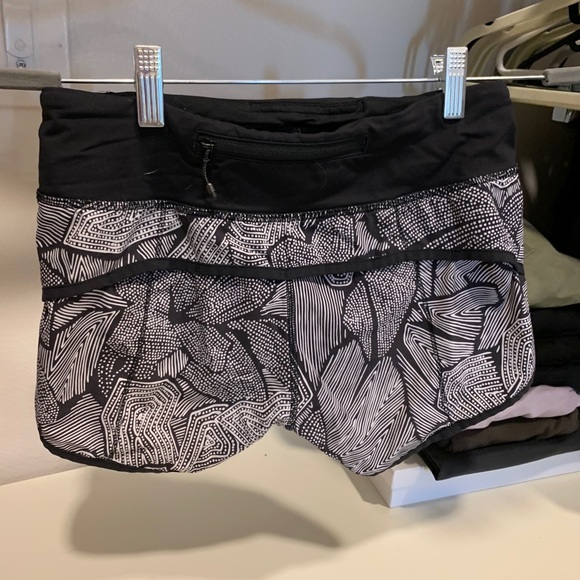 Lululemon Run Speed Up Pattern Short - Picture 1 of 2